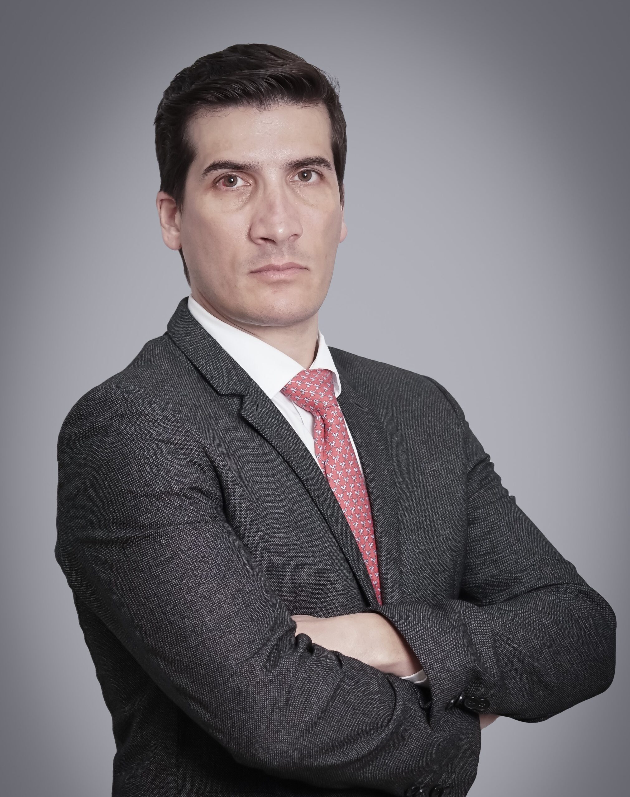 DR. GUSTAVO MANTOVANI PUCCI  